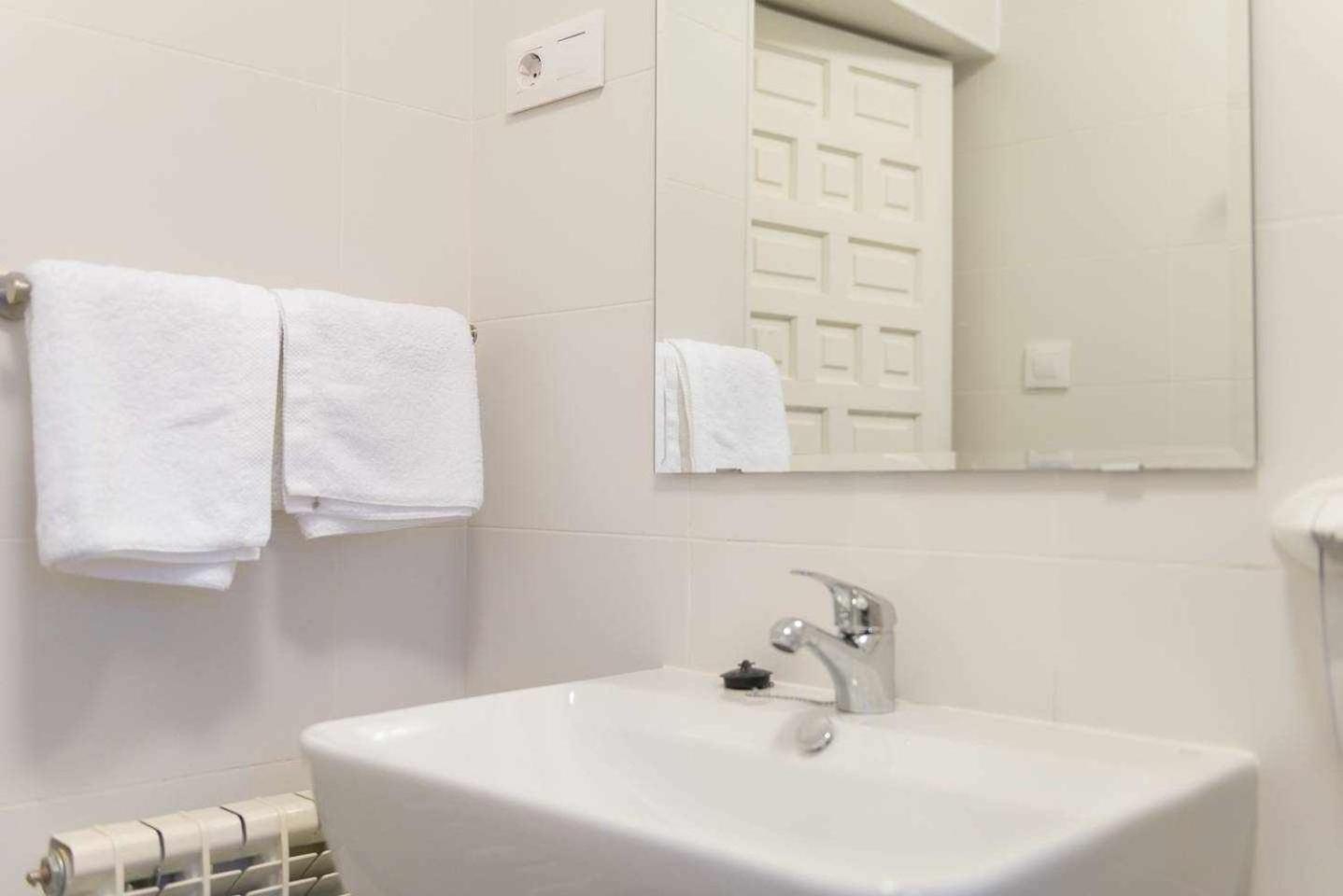 Candelario Apartamentos Phòng bức ảnh